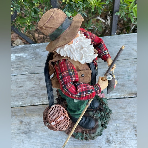 Vintage Clothtique Possible Dreams Santa Fishing fisherman cottage decor - Picture 4 of 7